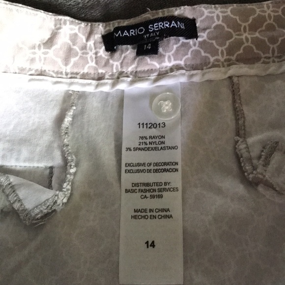 Womens size 14 Mario Serrani Italy Comfort Stretch Shorts With Tummy Control - Picture 2 of 8